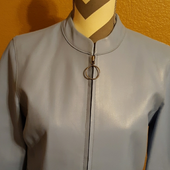 Jacket - Picture 3 of 4